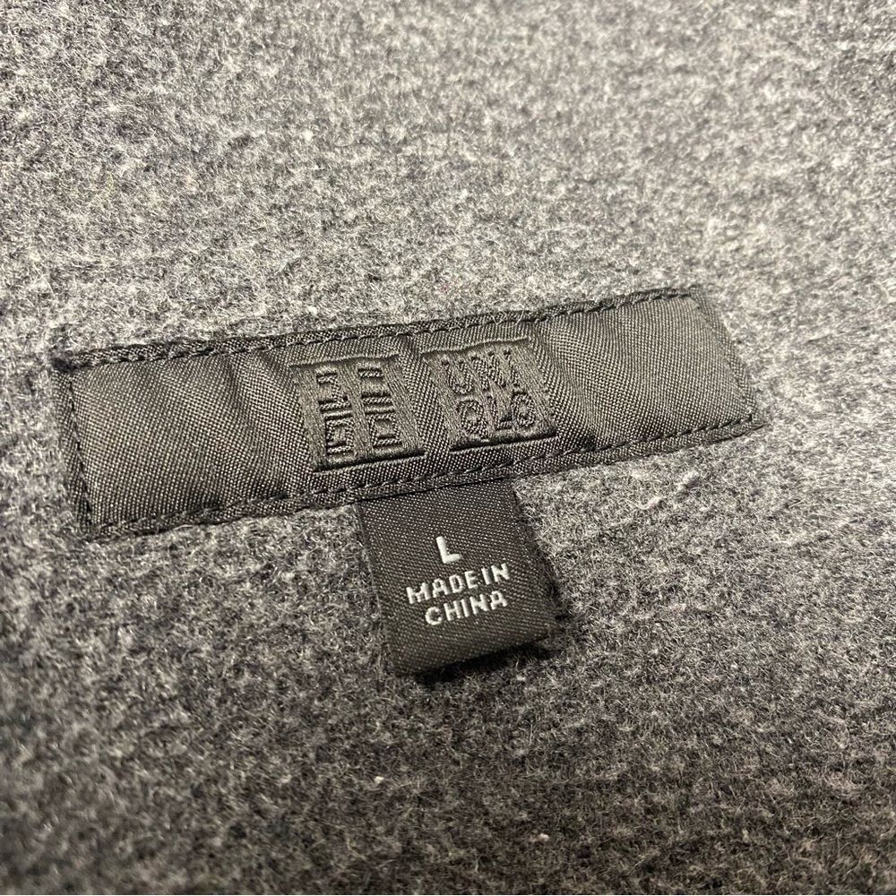Uniqlo grey wool blend hooded coat - Picture 10 of 10